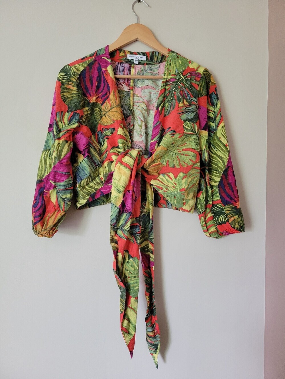 Maison D'Amelie Linen Blend Tropical Print Cropped Tie Wrap Blouse Size Medium